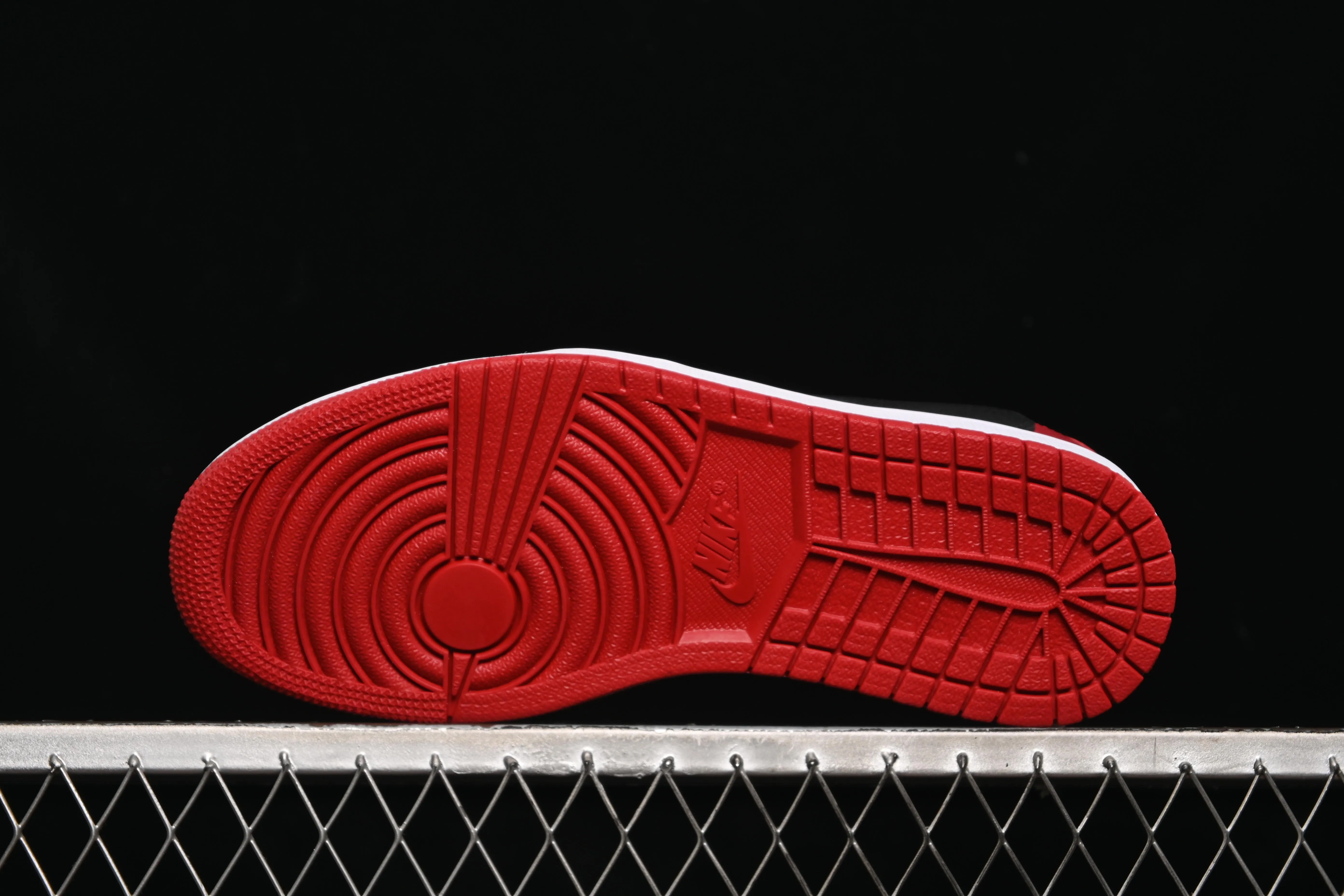 All categories Air Jordan Jordan series basketball shoes Air Jordan 1 Low LW version Travis Scott x Air Jordan 1 Low OG AJ1 Joe 1 undercut low DM7866-101